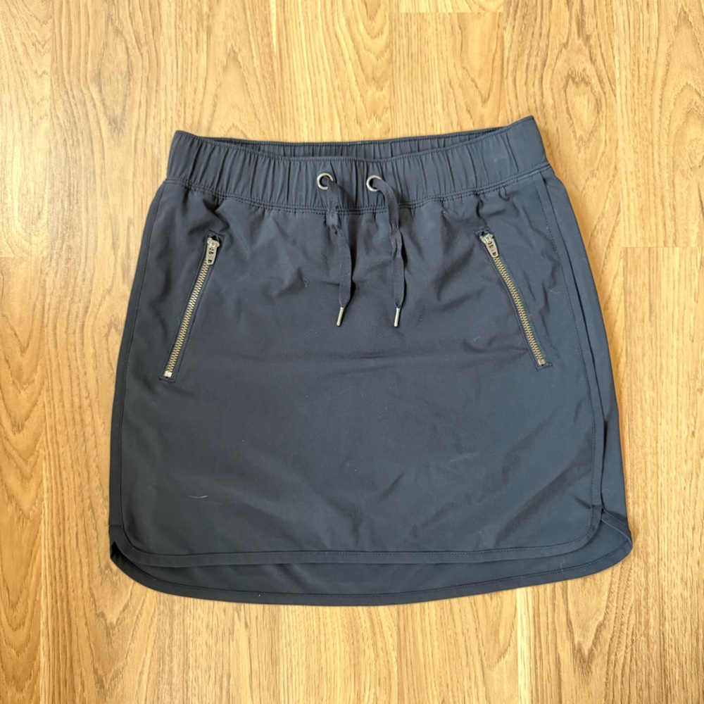 Athleta Black Skirt with Elastic Waistband